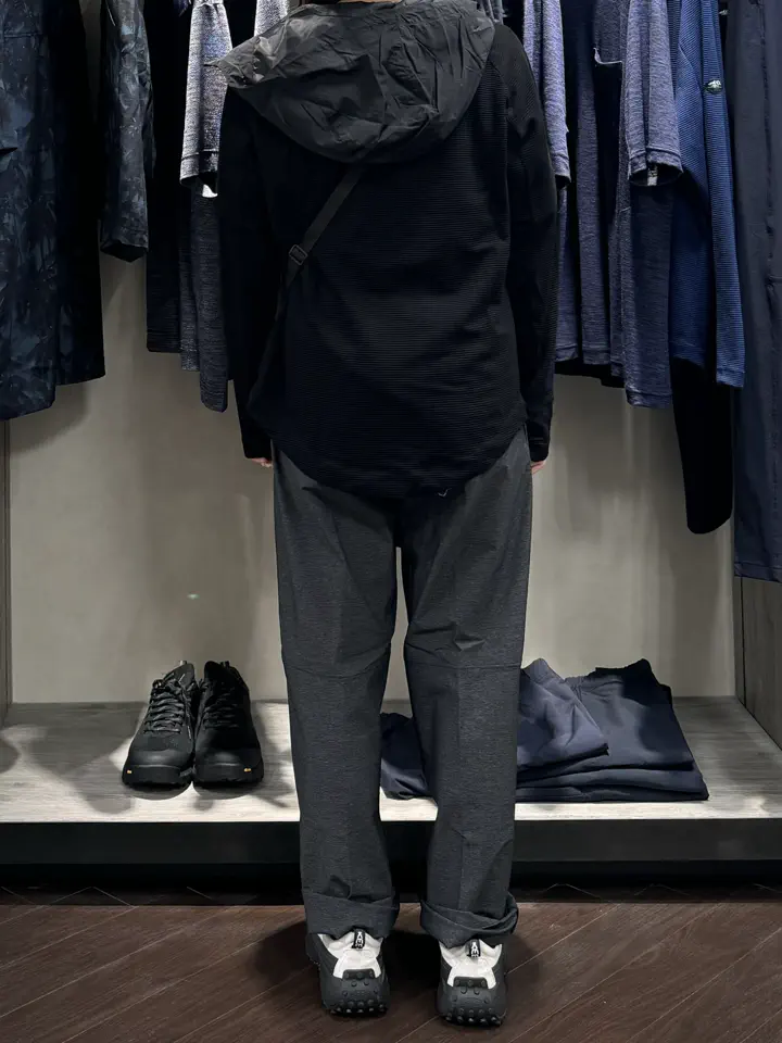 JOSEPH ABBOUD MOUNTAIN 夛田 コーディネート画像