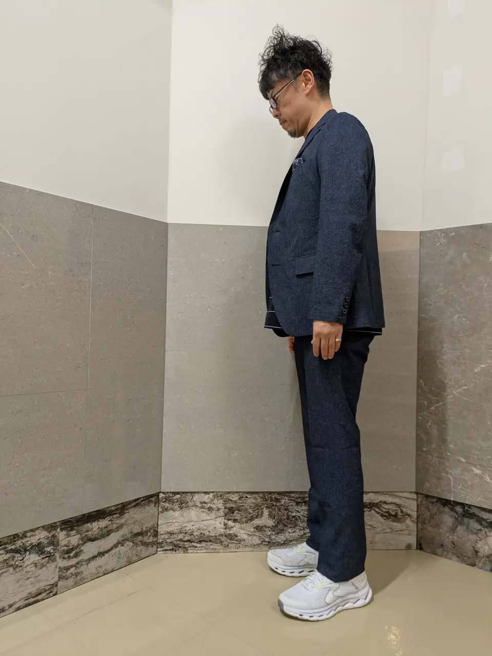 JOSEPH ABBOUD 橋場 コーディネート画像