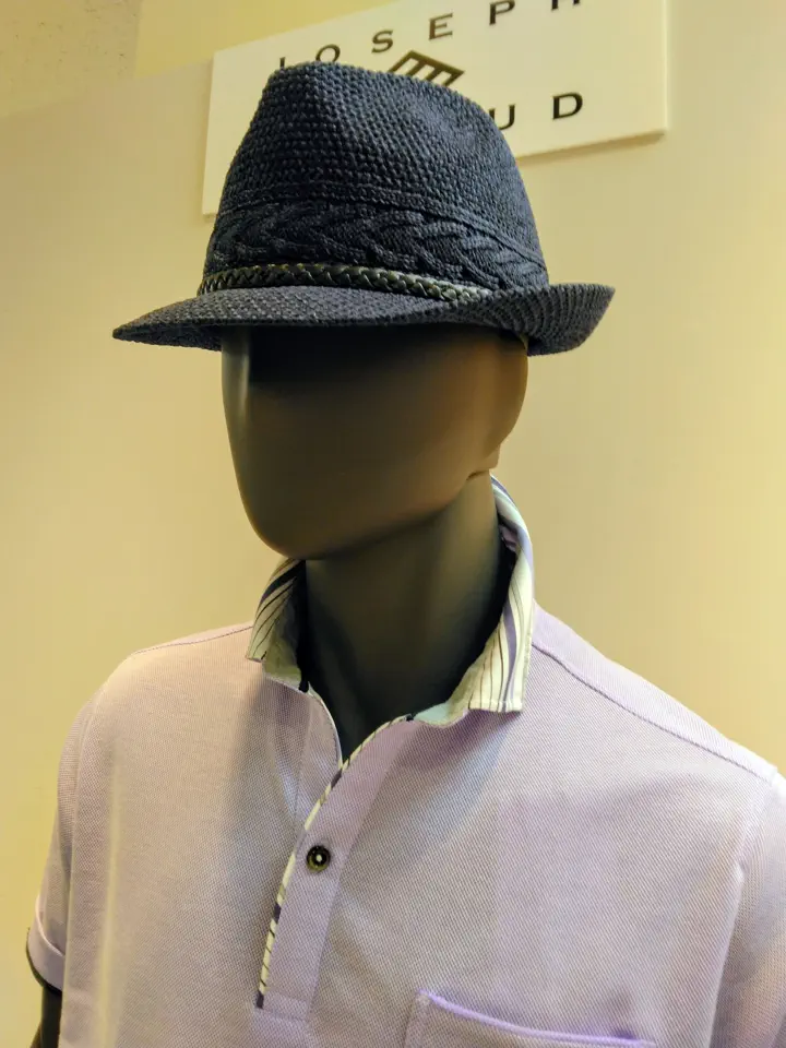 JOSEPH ABBOUD 　伊丹 コーディネート画像