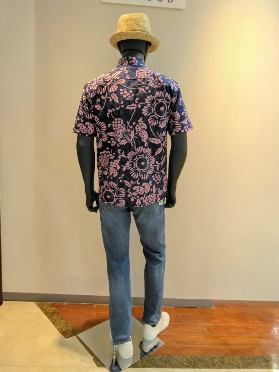 JOSEPH ABBOUD 　伊丹 コーディネート画像