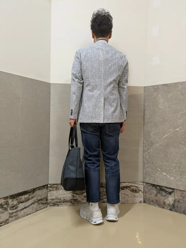 JOSEPH ABBOUD 橋場 コーディネート画像