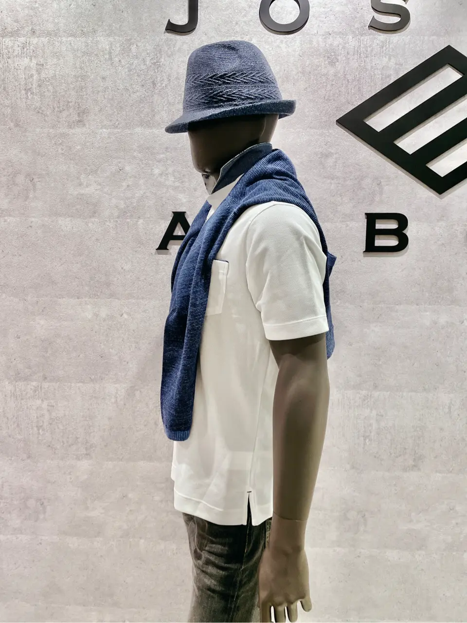 JOSEPH ABBOUD 二澤 コーディネート画像