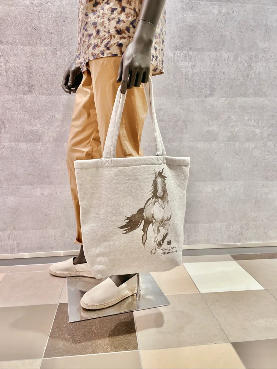 JOSEPH ABBOUD 二澤 コーディネート画像