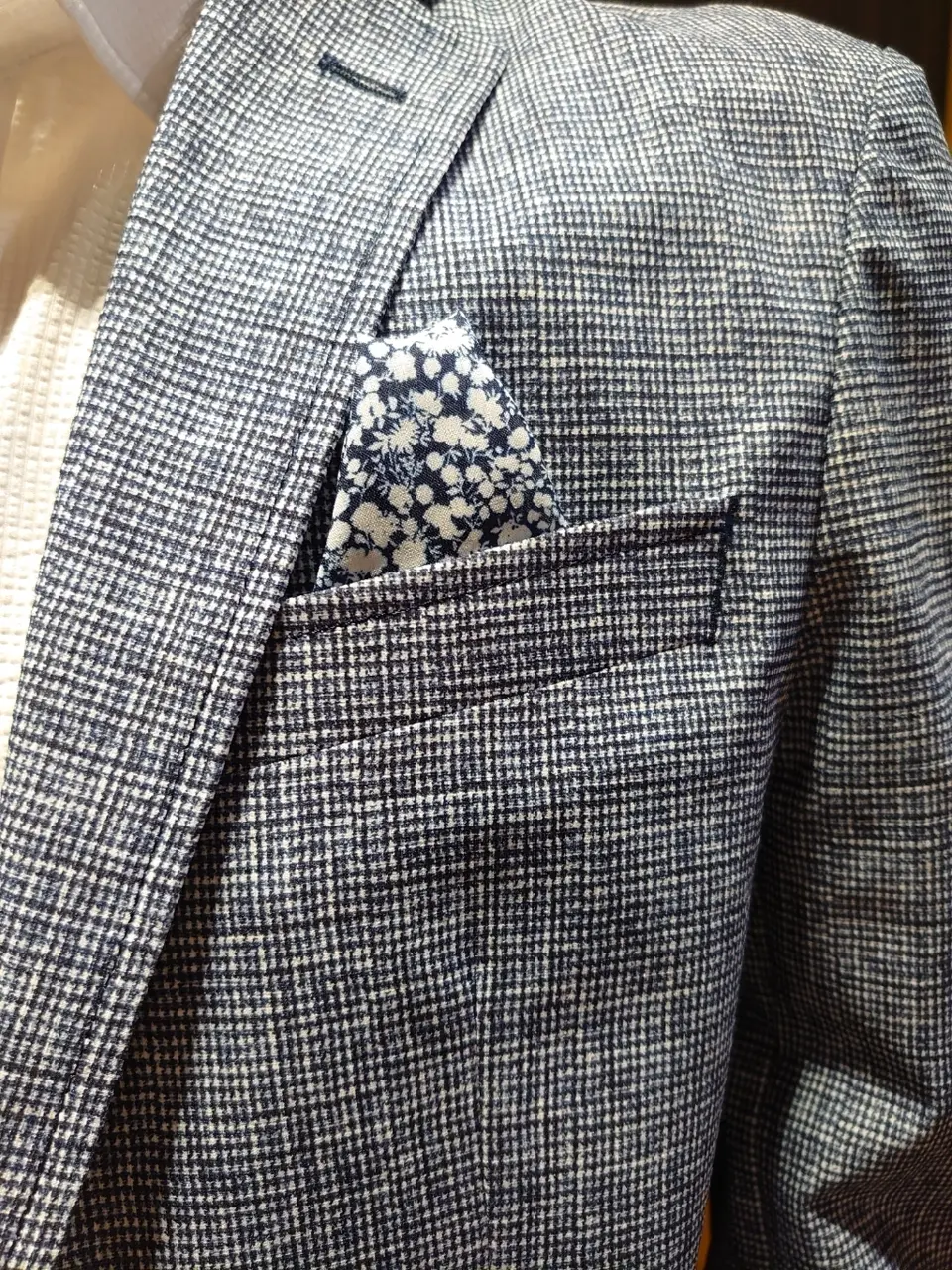 JOSEPH ABBOUD 三宅 コーディネート画像