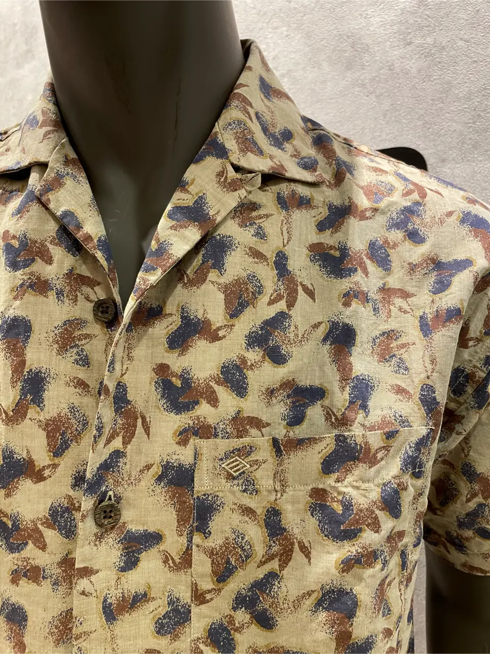 JOSEPH ABBOUD 東　 コーディネート画像