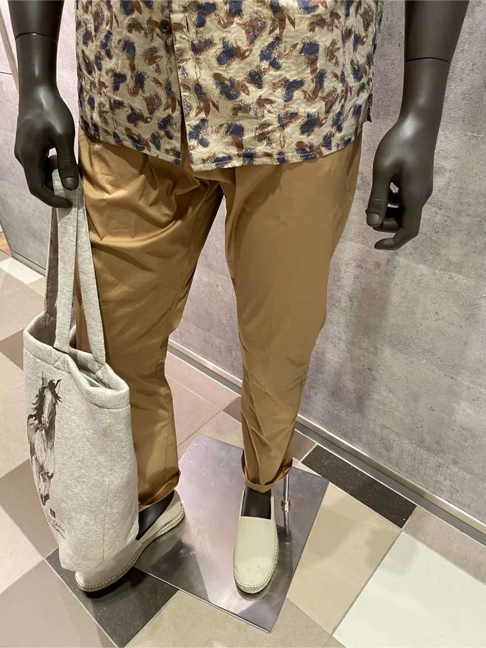 JOSEPH ABBOUD 東　 コーディネート画像