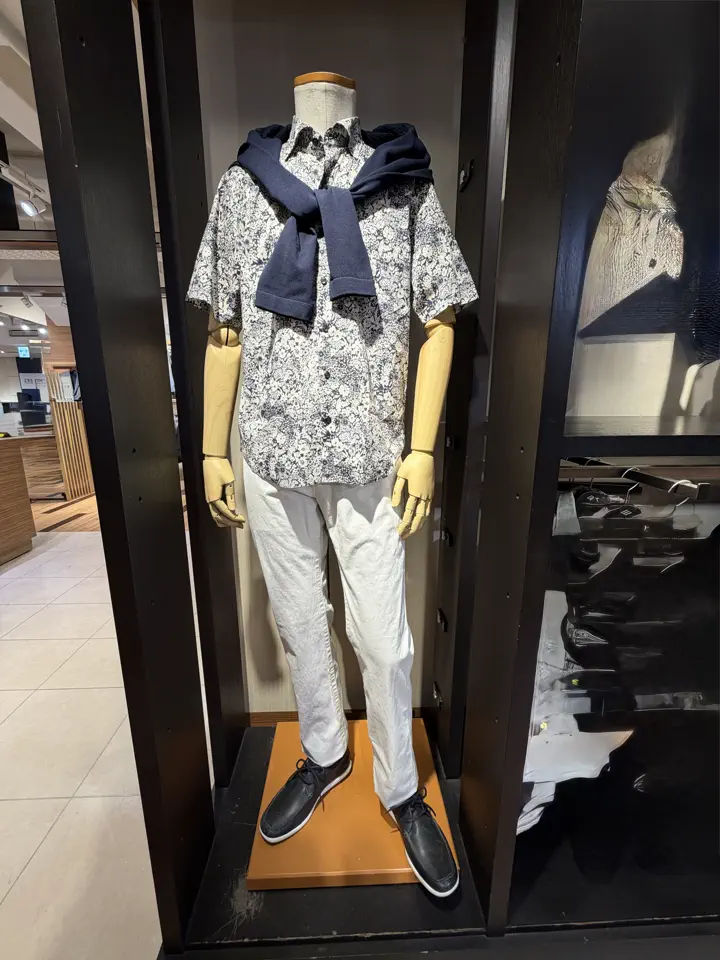 JOSEPH ABBOUD 山口 コーディネート画像