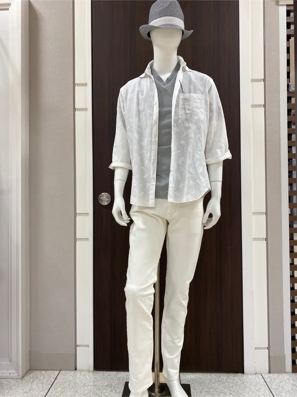 JOSEPH ABBOUD 松山 コーディネート画像