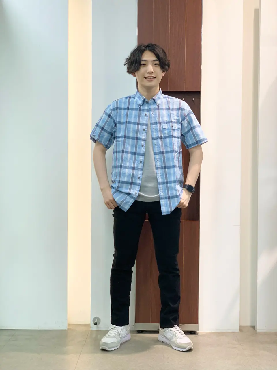 JOSEPH ABBOUD 板屋 コーディネート画像