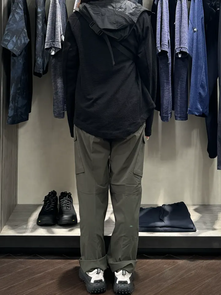 JOSEPH ABBOUD MOUNTAIN 夛田 コーディネート画像