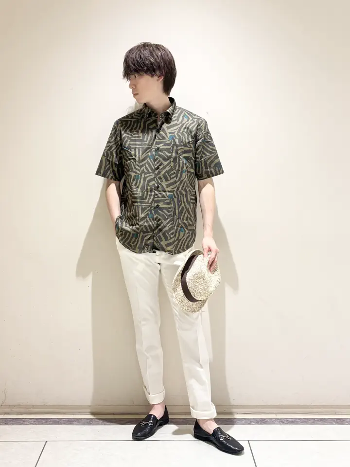 JOSEPH ABBOUD 近藤 コーディネート画像