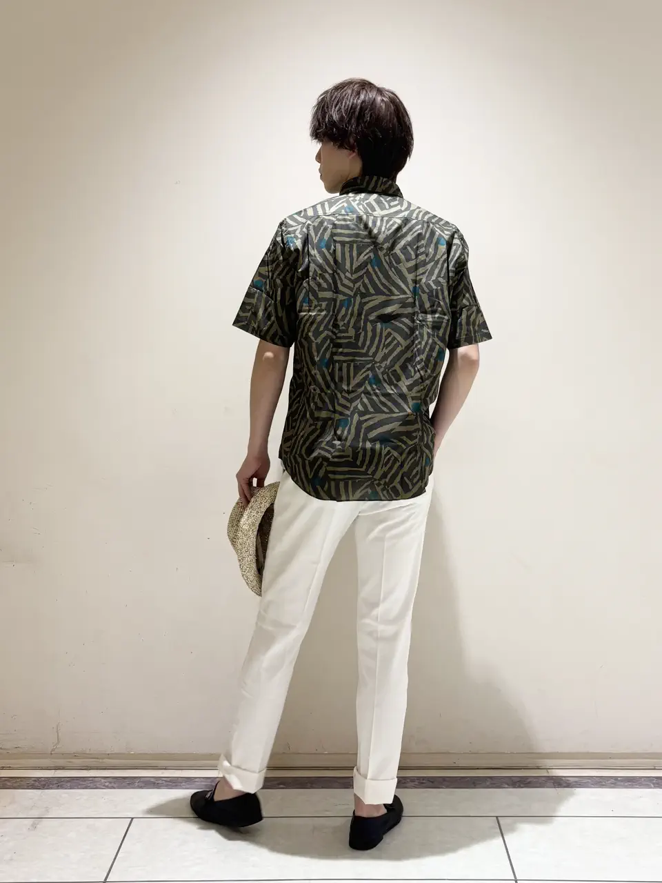 JOSEPH ABBOUD 近藤 コーディネート画像