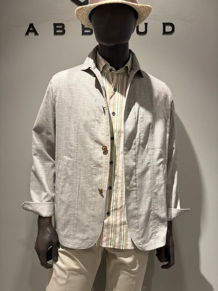 JOSEPH ABBOUD 伊津野 コーディネート画像