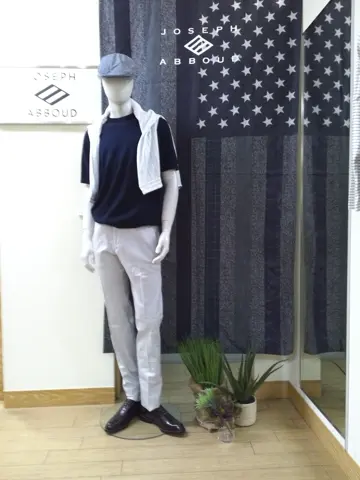 JOSEPH ABBOUD 平林 コーディネート画像