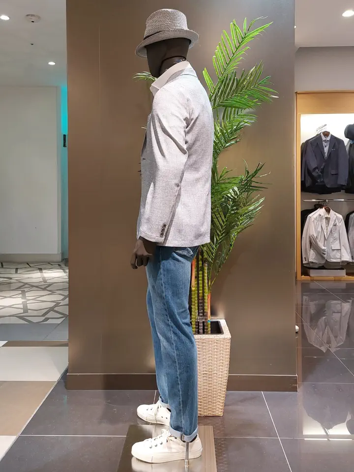 JOSEPH ABBOUD 清水 コーディネート画像