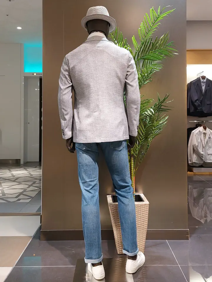 JOSEPH ABBOUD 清水 コーディネート画像