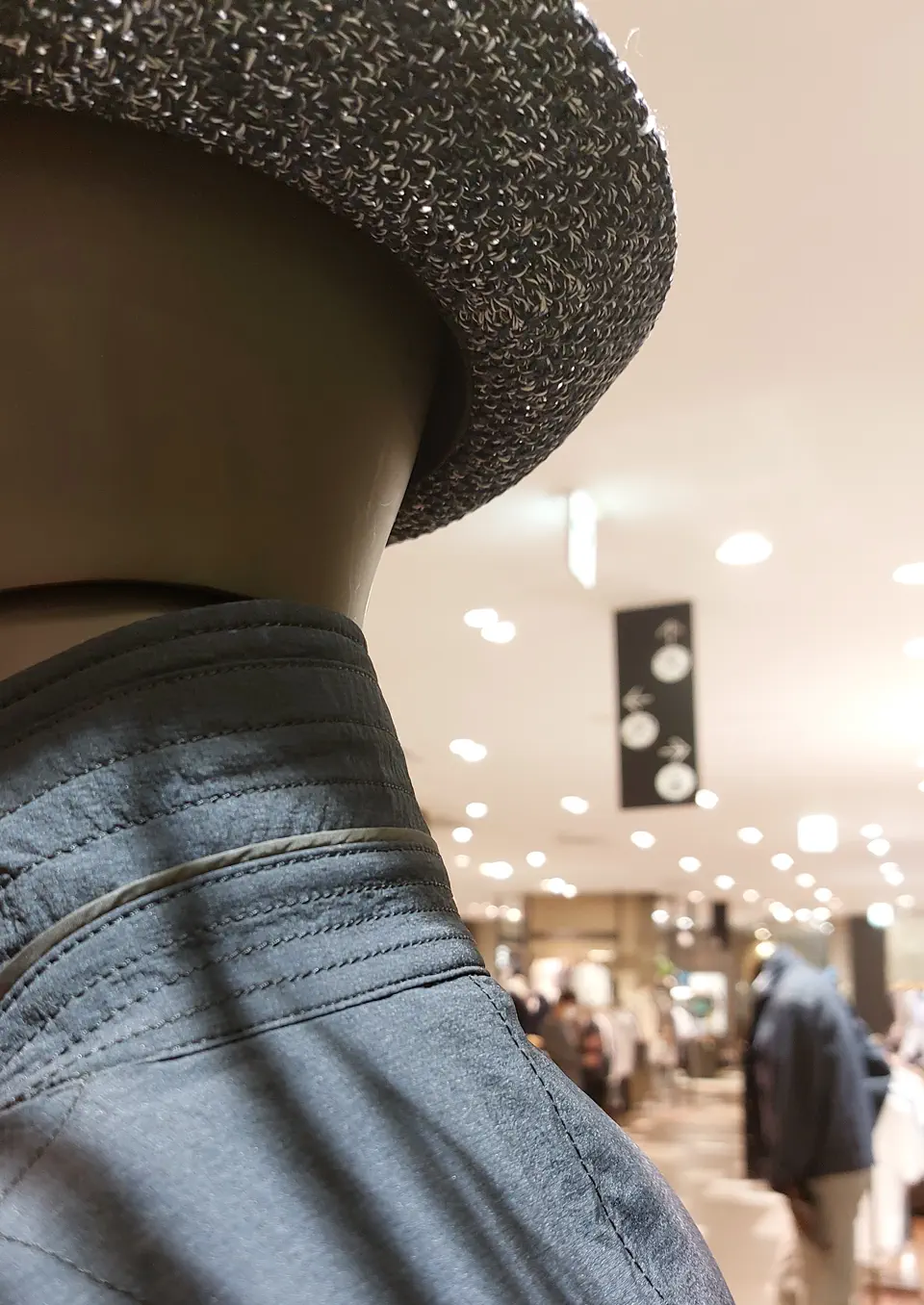 JOSEPH ABBOUD 清水 コーディネート画像