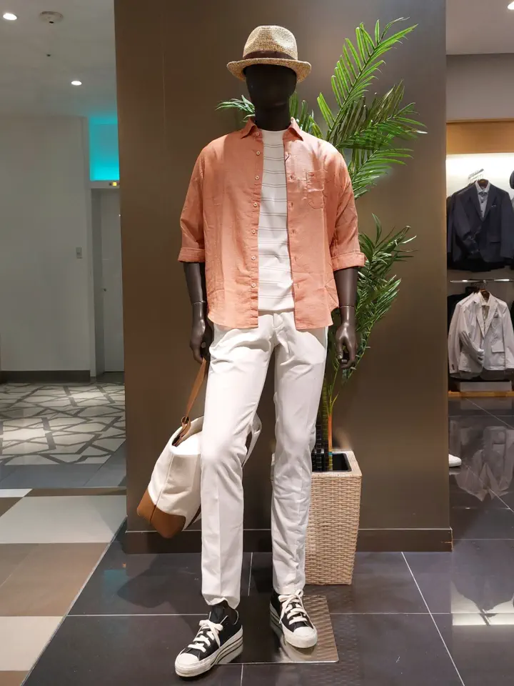 JOSEPH ABBOUD 清水 コーディネート画像