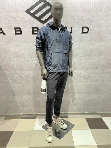 JOSEPH ABBOUD 東　 コーディネート画像