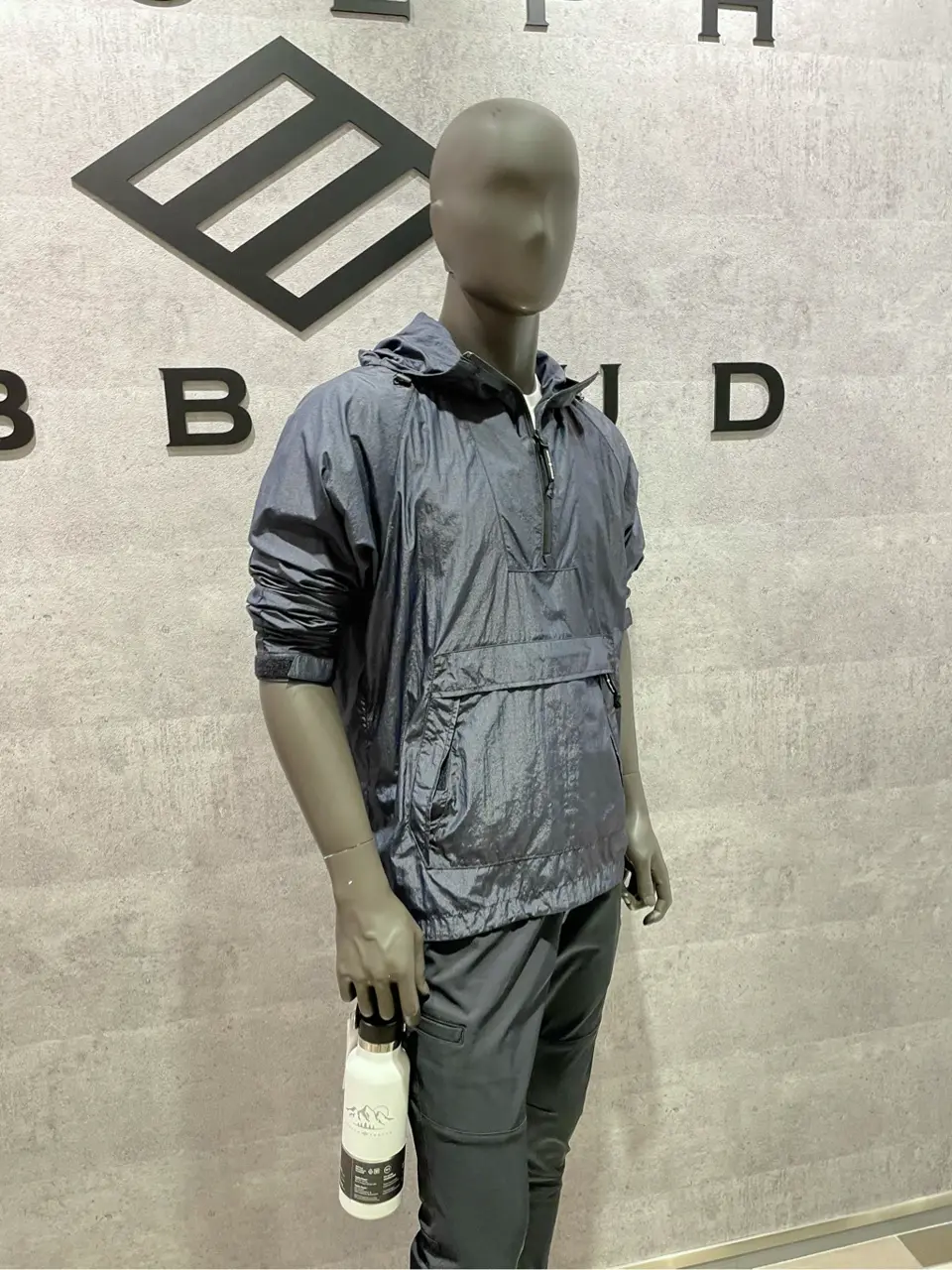 JOSEPH ABBOUD 東　 コーディネート画像