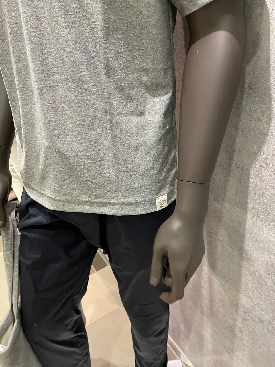 JOSEPH ABBOUD 東　 コーディネート画像