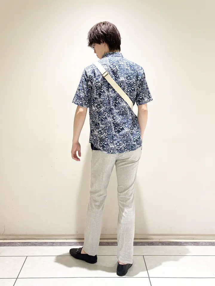 JOSEPH ABBOUD 近藤 コーディネート画像