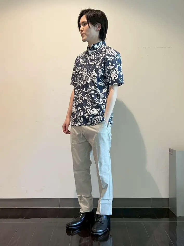 JOSEPH ABBOUD 小野 コーディネート画像