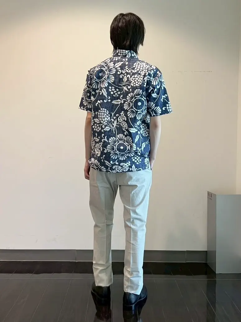 JOSEPH ABBOUD 小野 コーディネート画像