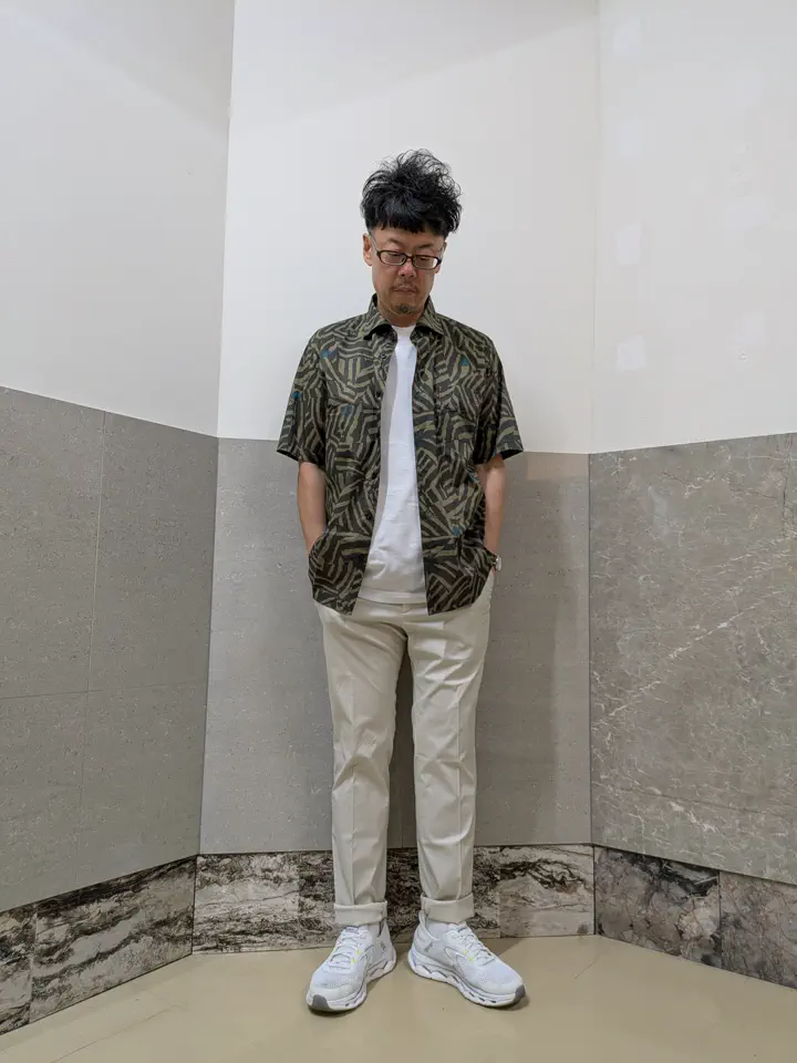 JOSEPH ABBOUD 橋場 コーディネート画像