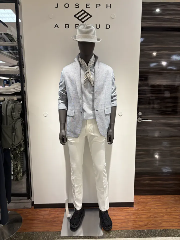 JOSEPH ABBOUD 坪井 コーディネート画像