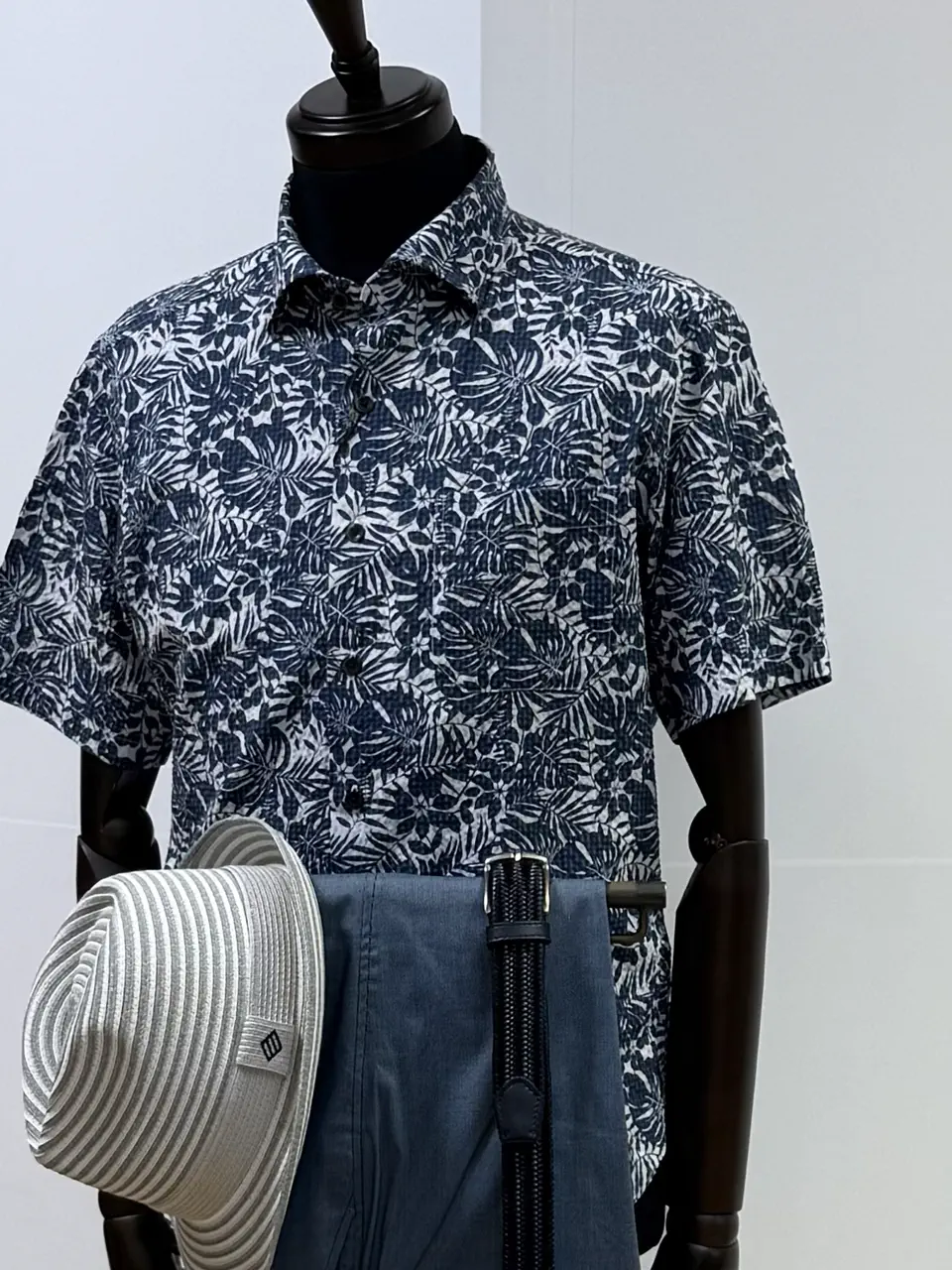 JOSEPH ABBOUD 吉村 コーディネート画像