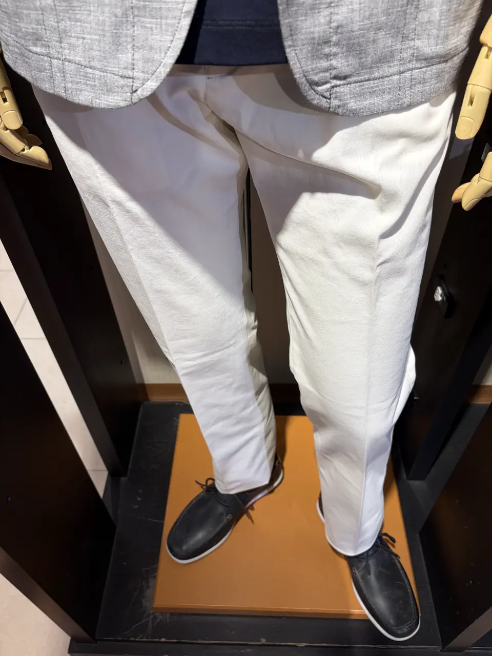JOSEPH ABBOUD 山口 コーディネート画像