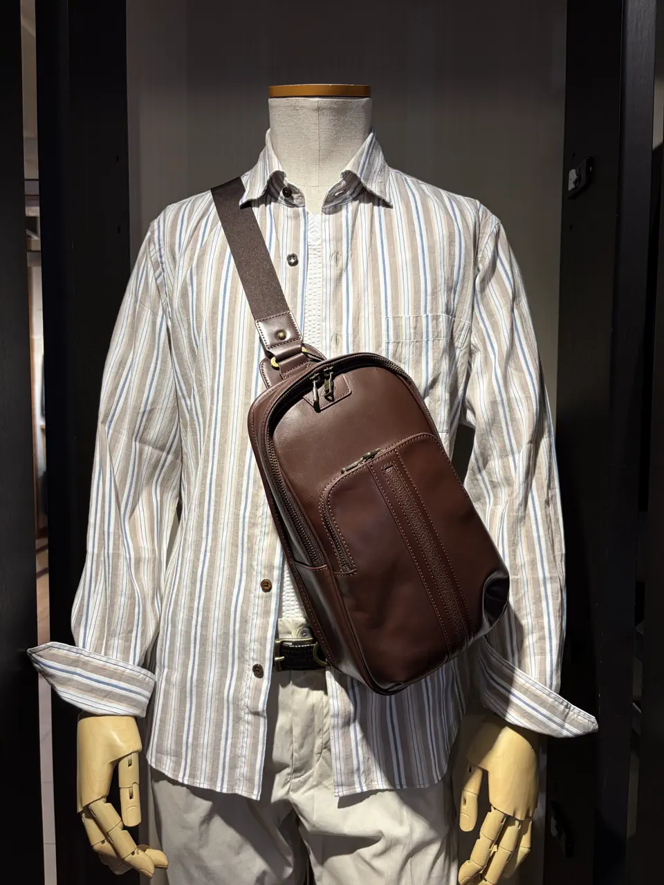 JOSEPH ABBOUD 山口 コーディネート画像