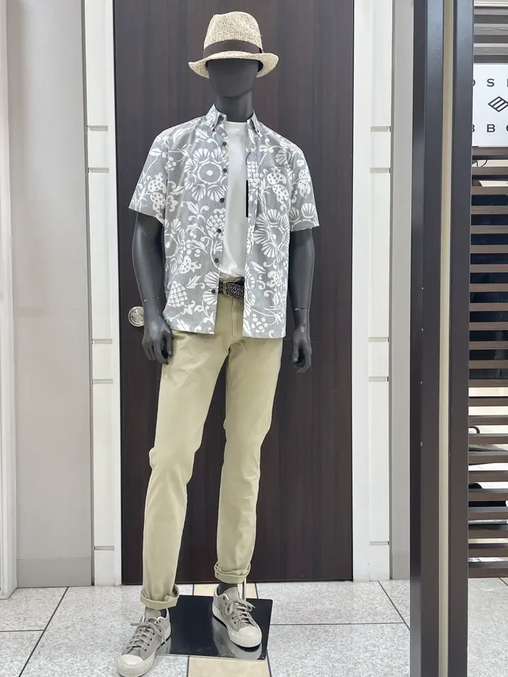 JOSEPH ABBOUD 松山 コーディネート画像