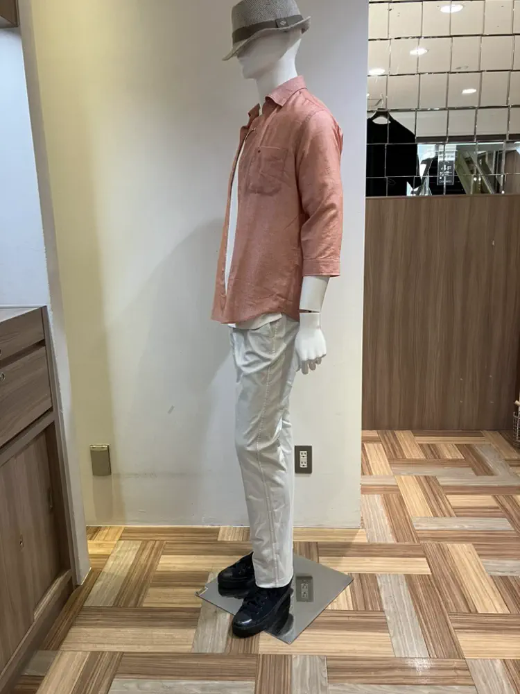JOSEPH ABBOUD 小城 コーディネート画像
