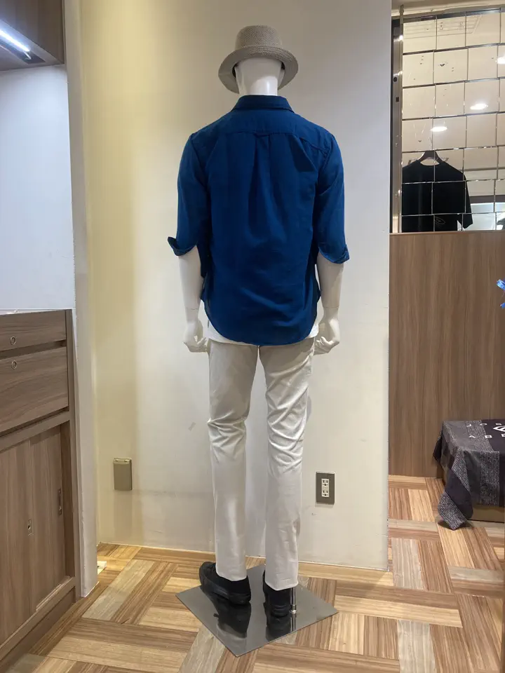 JOSEPH ABBOUD スタッフ コーディネート画像