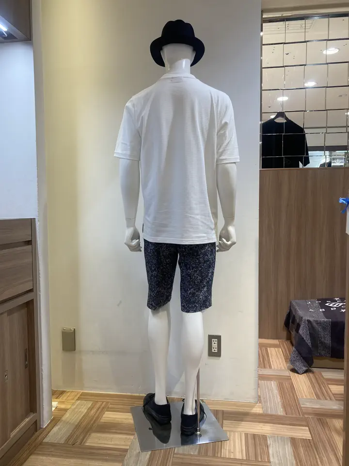 JOSEPH ABBOUD スタッフ コーディネート画像