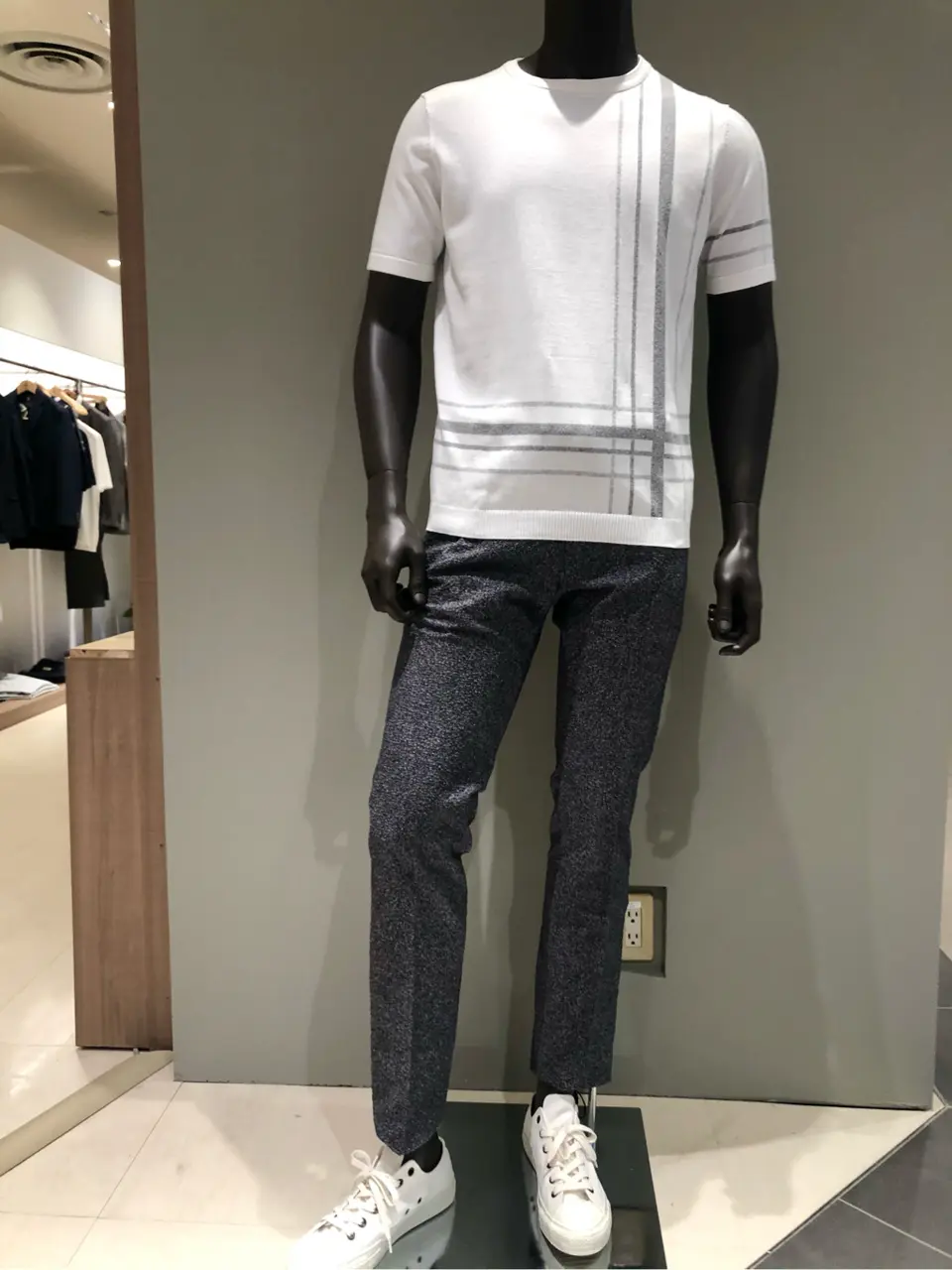 JOSEPH ABBOUD 川田 コーディネート画像