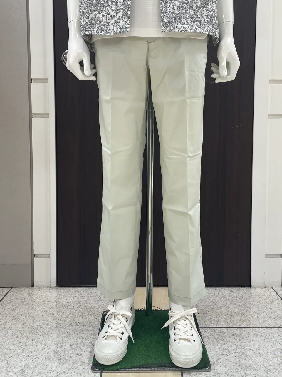 JOSEPH ABBOUD 松山 コーディネート画像