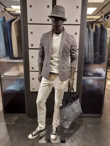 JOSEPH ABBOUD 宮下 コーディネート画像