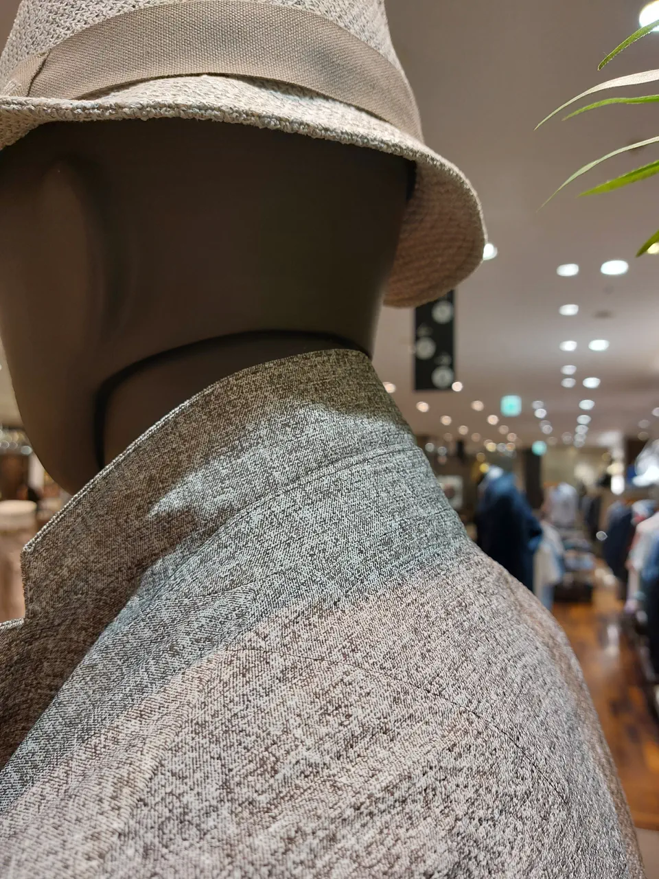 JOSEPH ABBOUD 清水 コーディネート画像