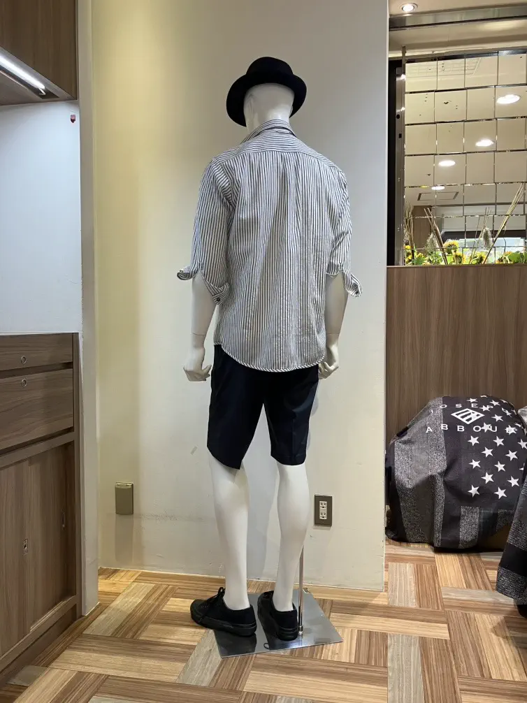 JOSEPH ABBOUD スタッフ コーディネート画像