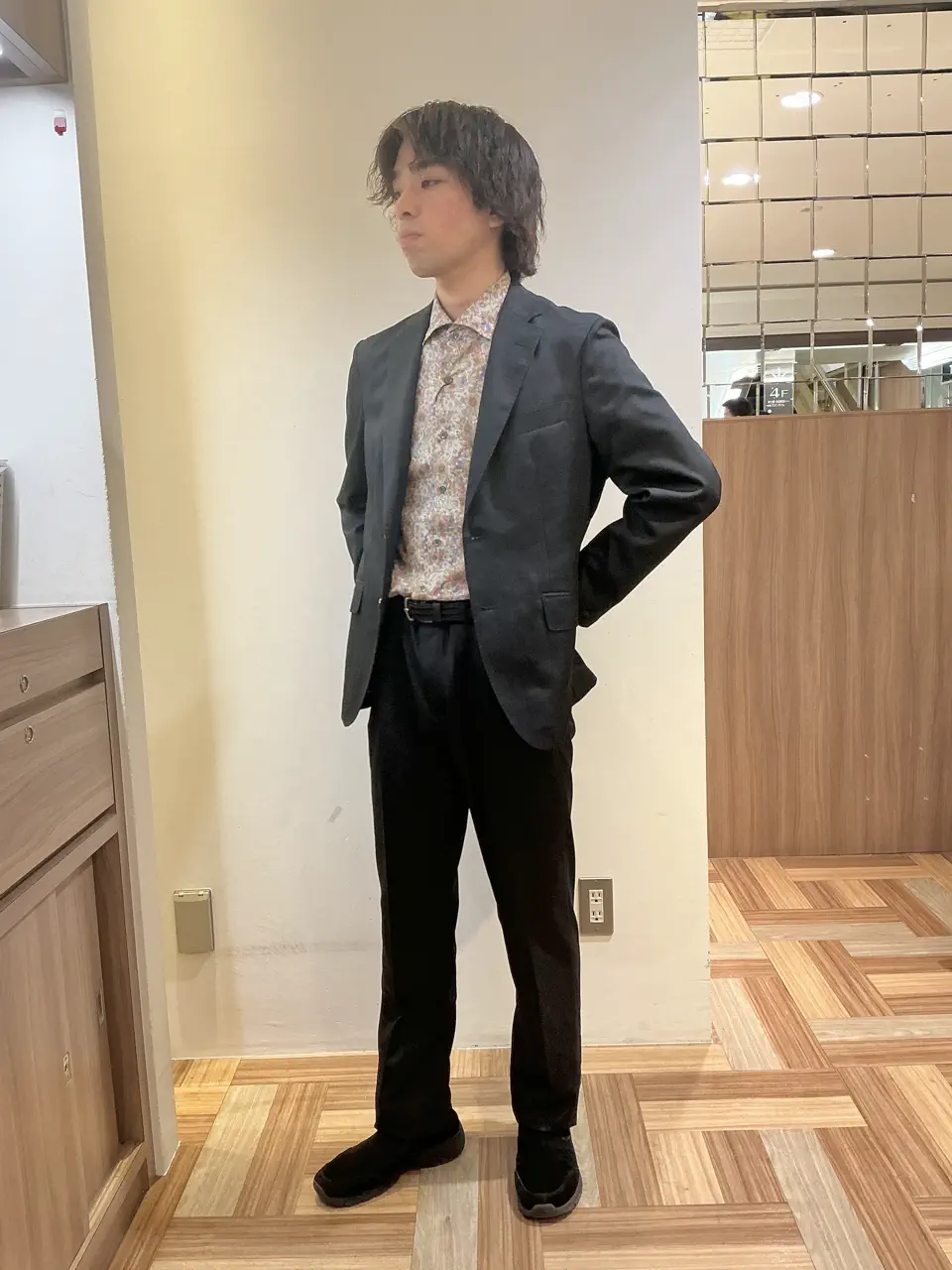  カイリ コーディネート画像