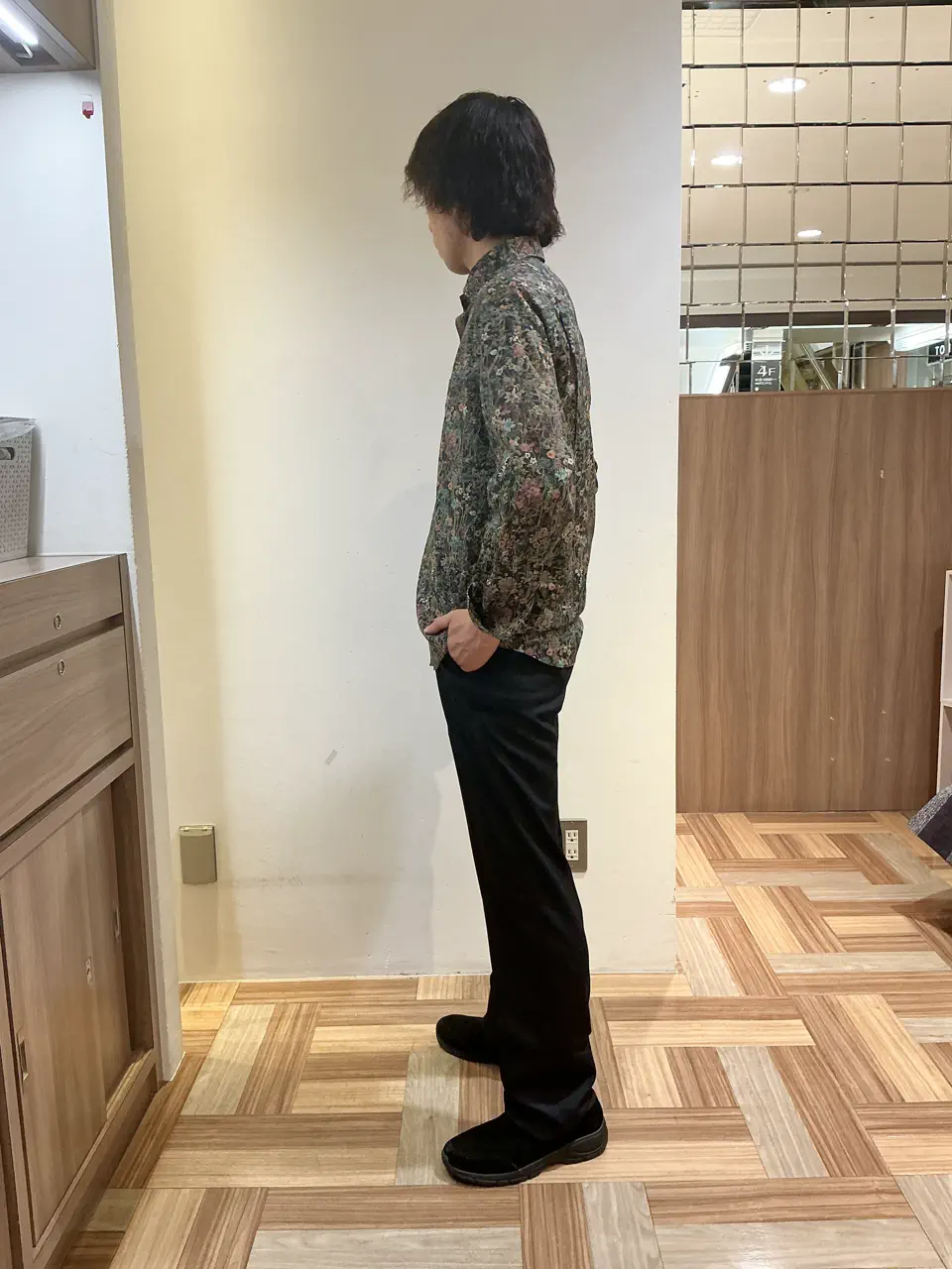 JOSEPH ABBOUD カイリ コーディネート画像