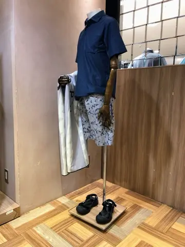 JOSEPH ABBOUD 小城 コーディネート画像