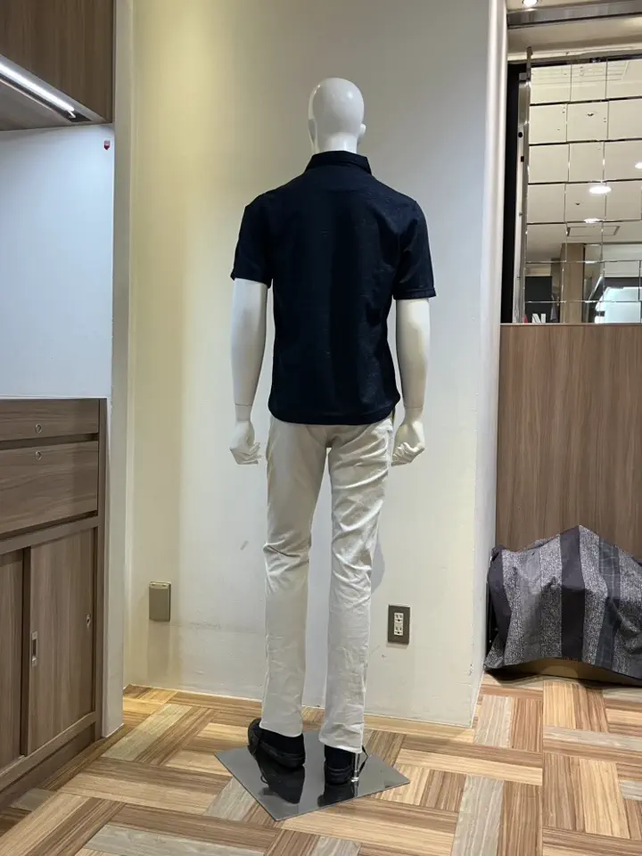 JOSEPH ABBOUD スタッフ コーディネート画像