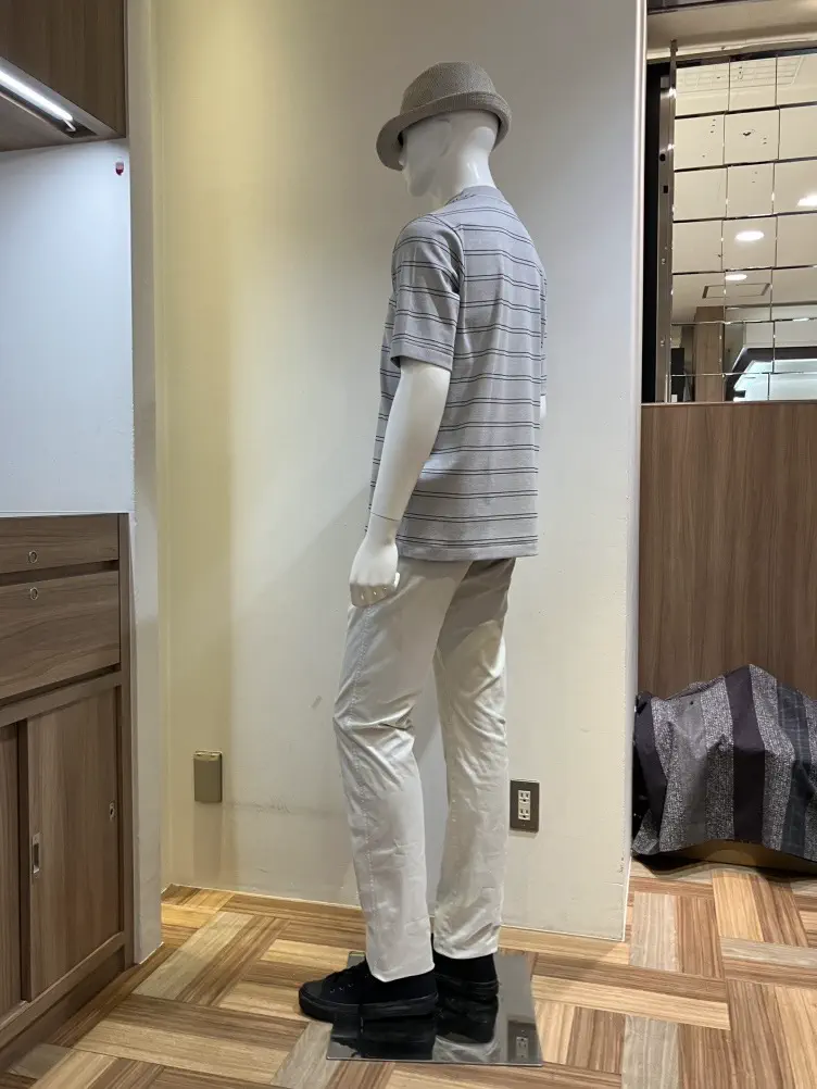 JOSEPH ABBOUD スタッフ コーディネート画像