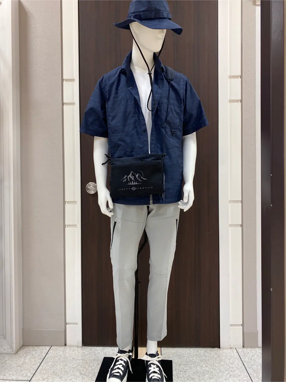 JOSEPH ABBOUD 松山 コーディネート画像