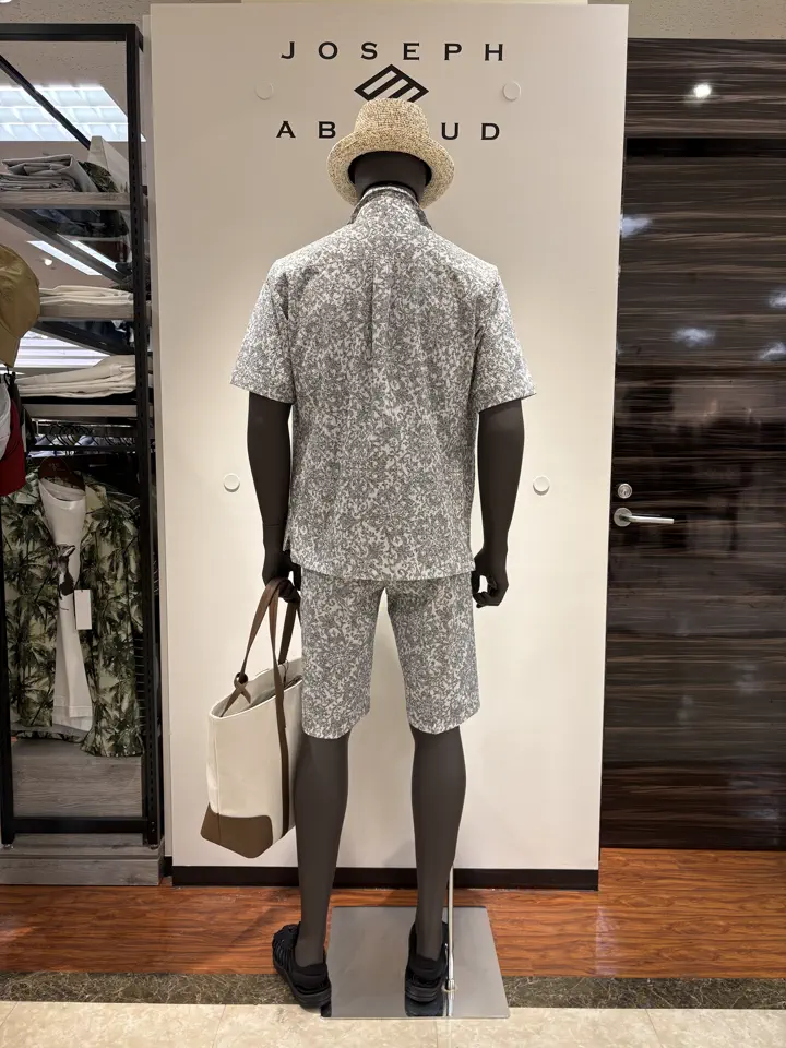 JOSEPH ABBOUD 碇 コーディネート画像