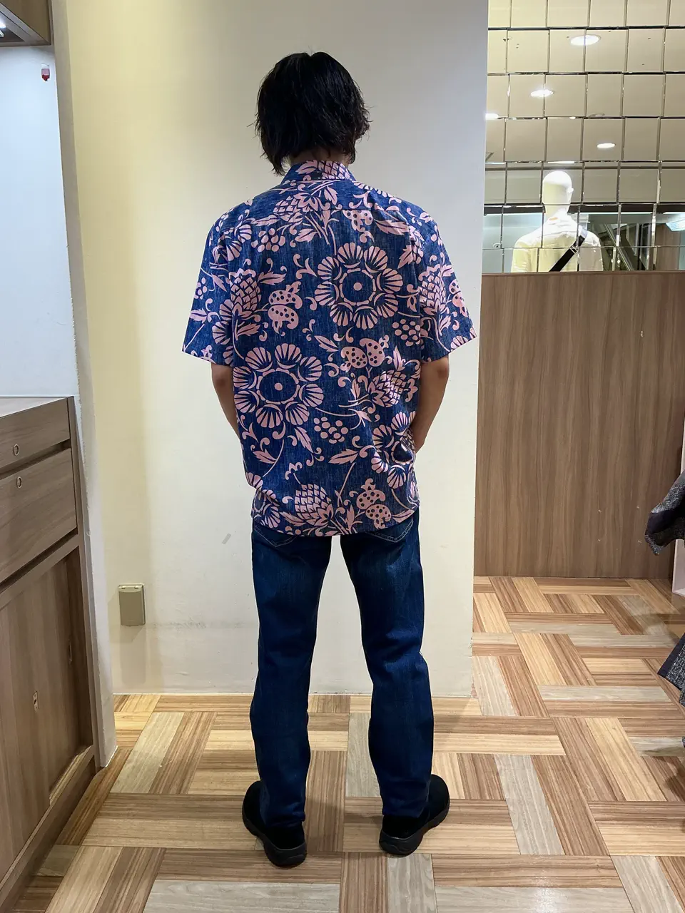 JOSEPH ABBOUD カイリ コーディネート画像